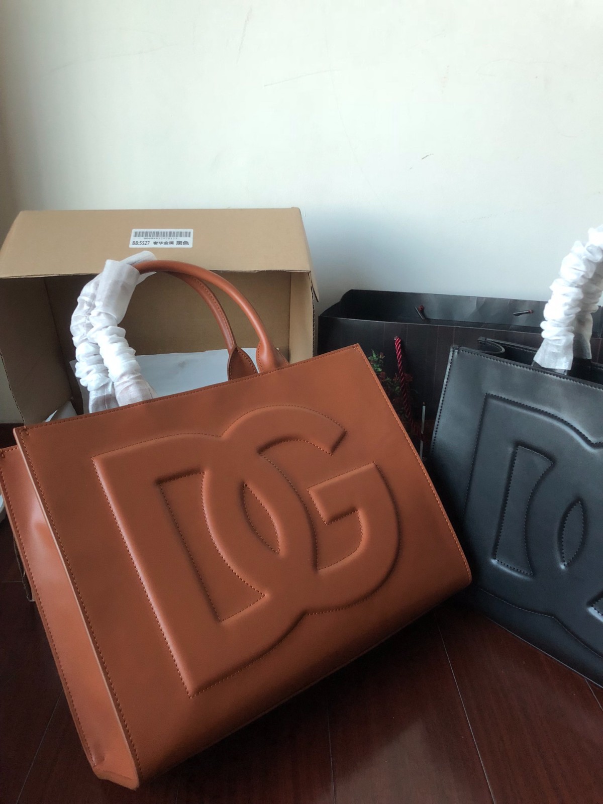 16 52123155 （37×28×11.5cm）