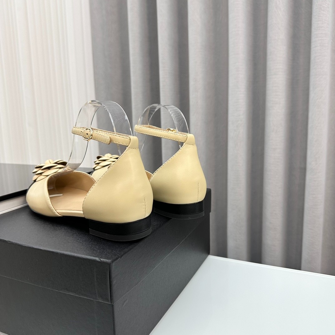 020 30123122 size 35-42
