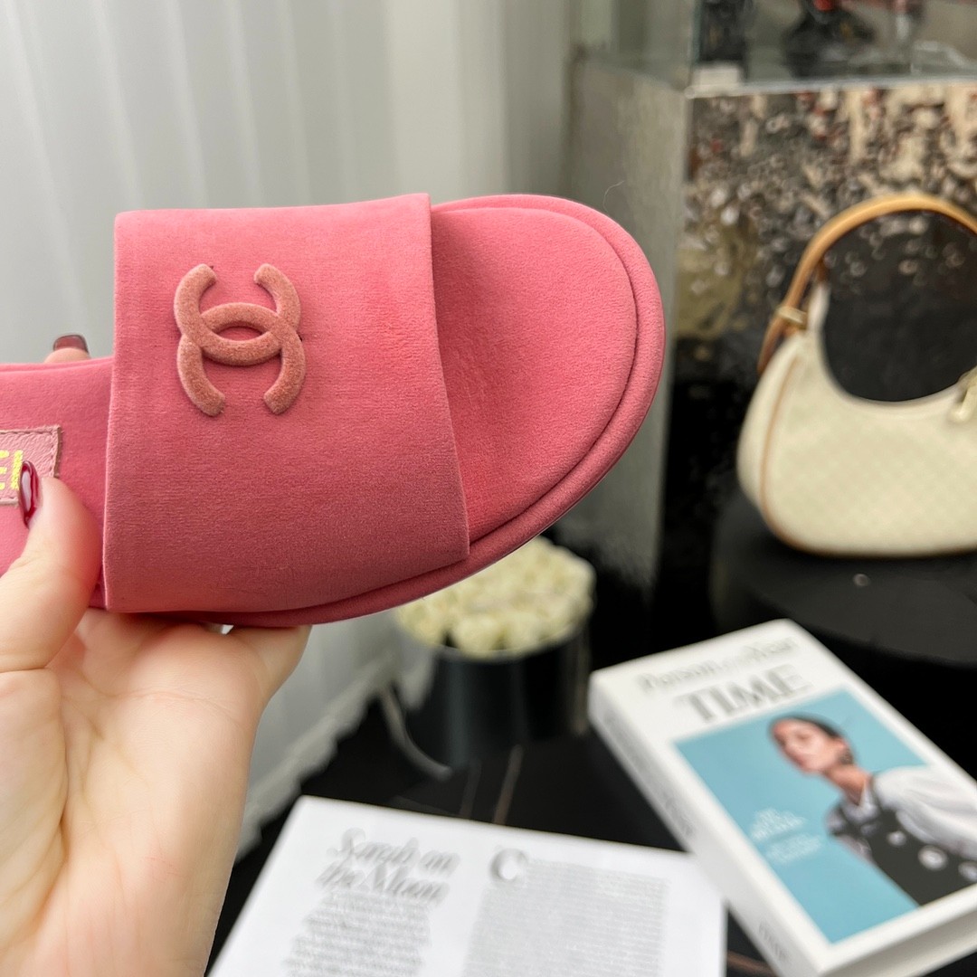 011 28123126 size 35-41
