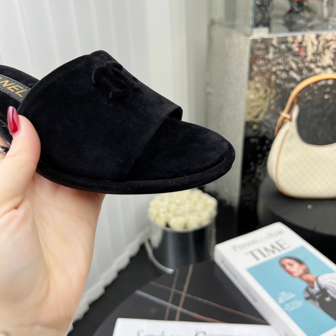 010 28123126 size 35-41