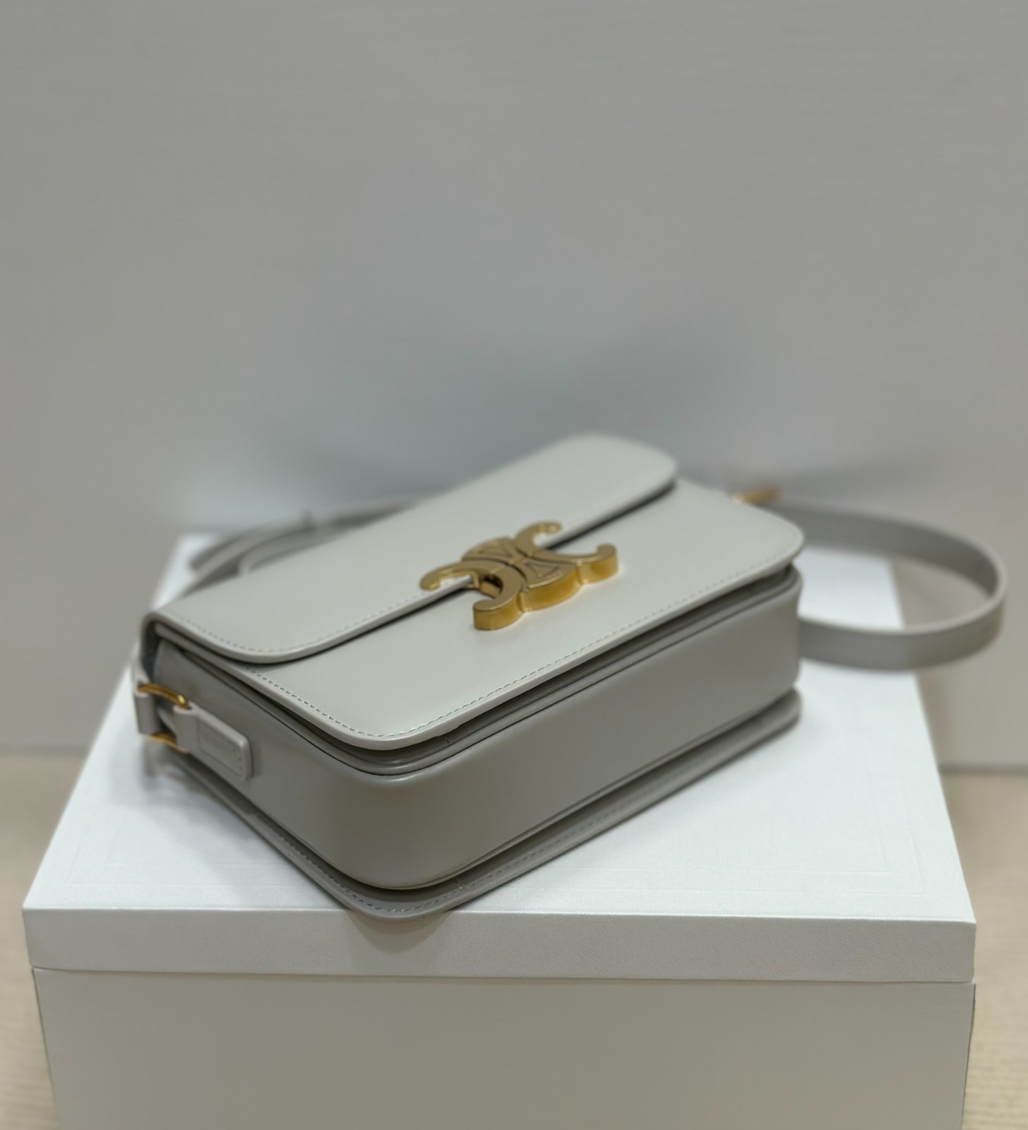 030 85123278 ;95123282 ( size18x14x5cm;size22x16x7cm)