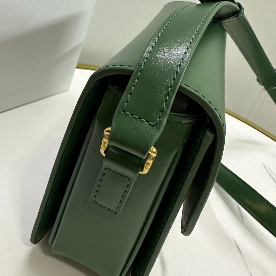 023 85123278 ;95123282 ( size18x14x5cm;size22x16x7cm)