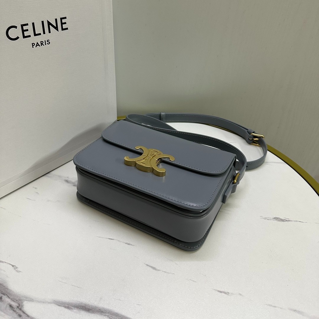 022 85123278 ;95123282 ( size18x14x5cm;size22x16x7cm)