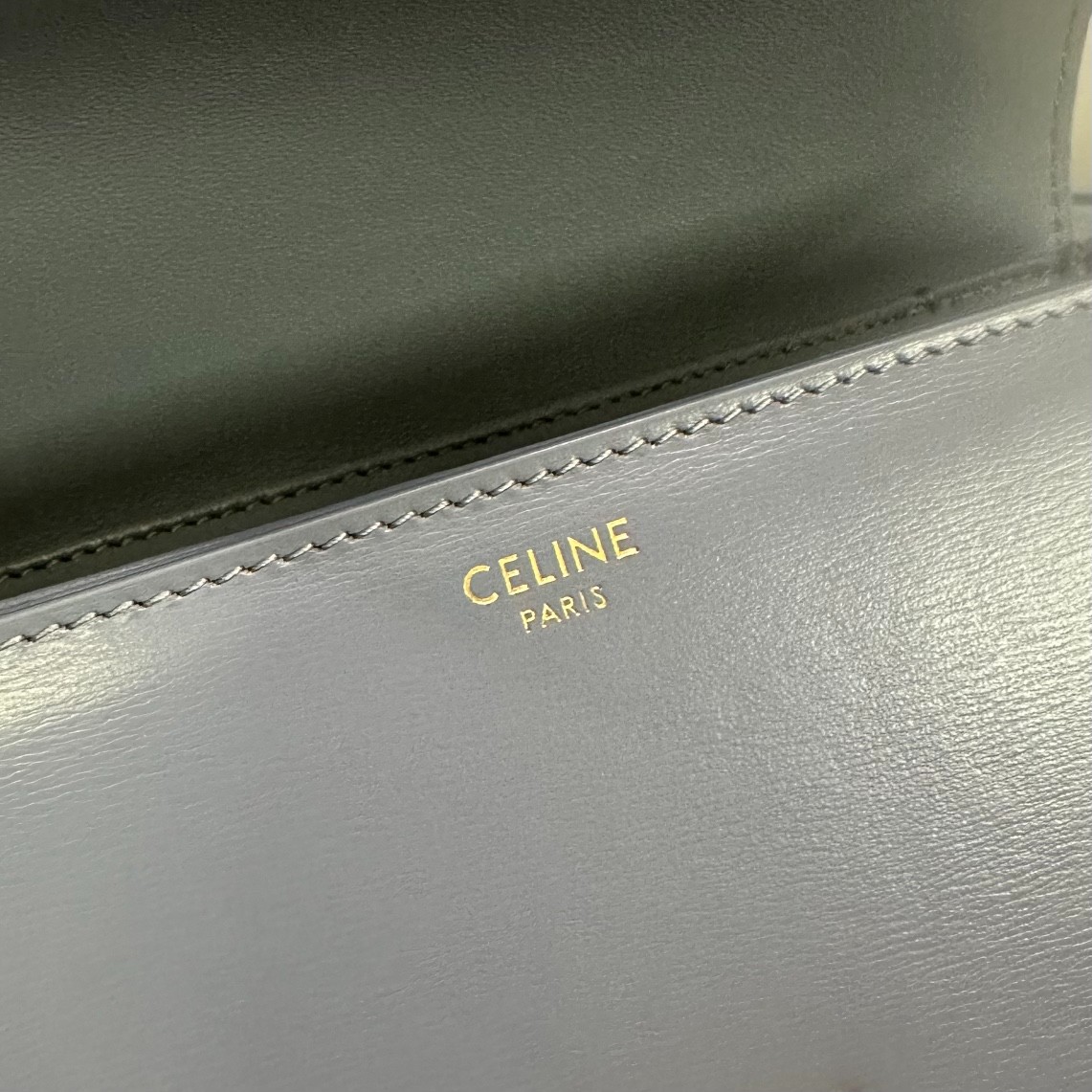 022 85123278 ;95123282 ( size18x14x5cm;size22x16x7cm)