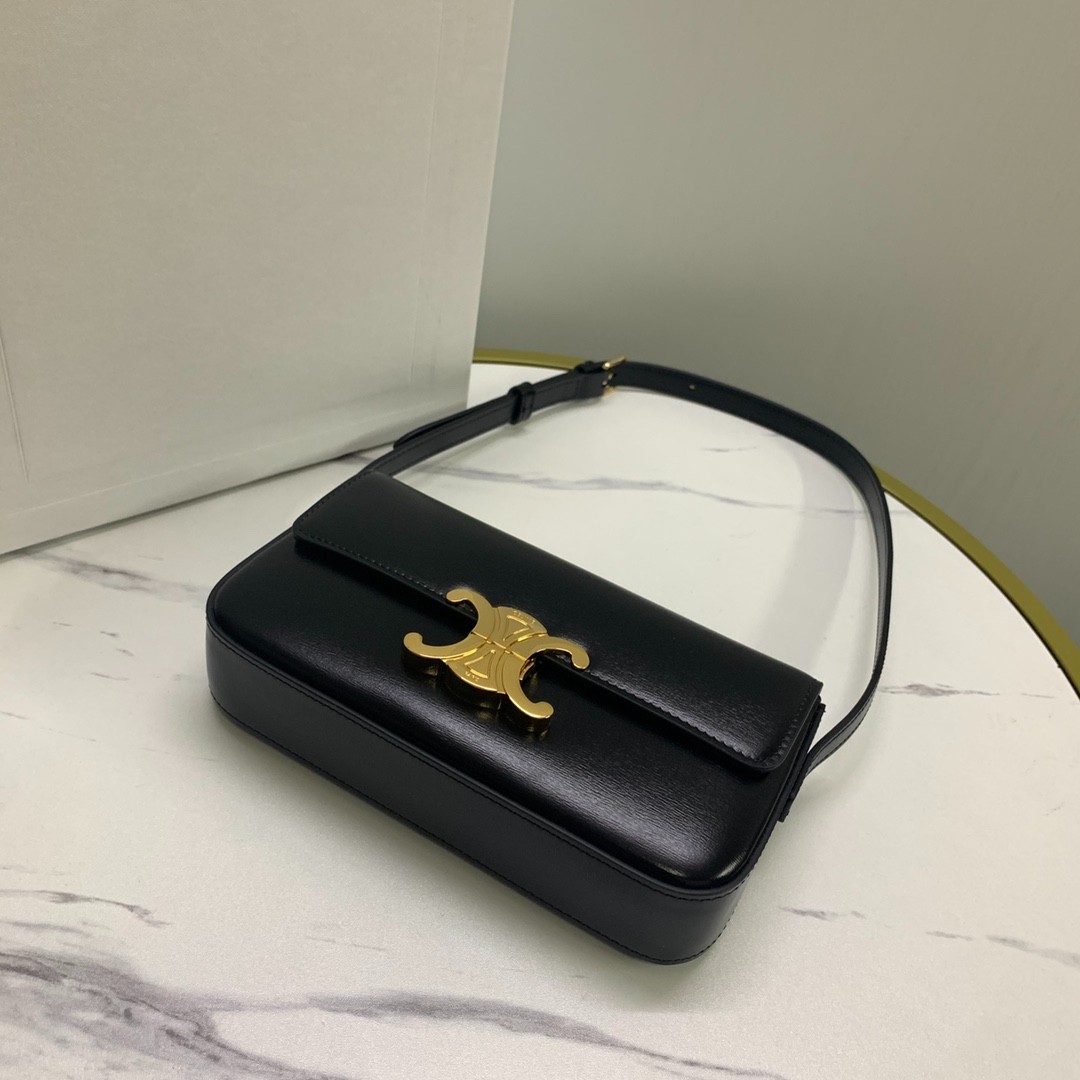 018 65123235 size 20x10x4cm