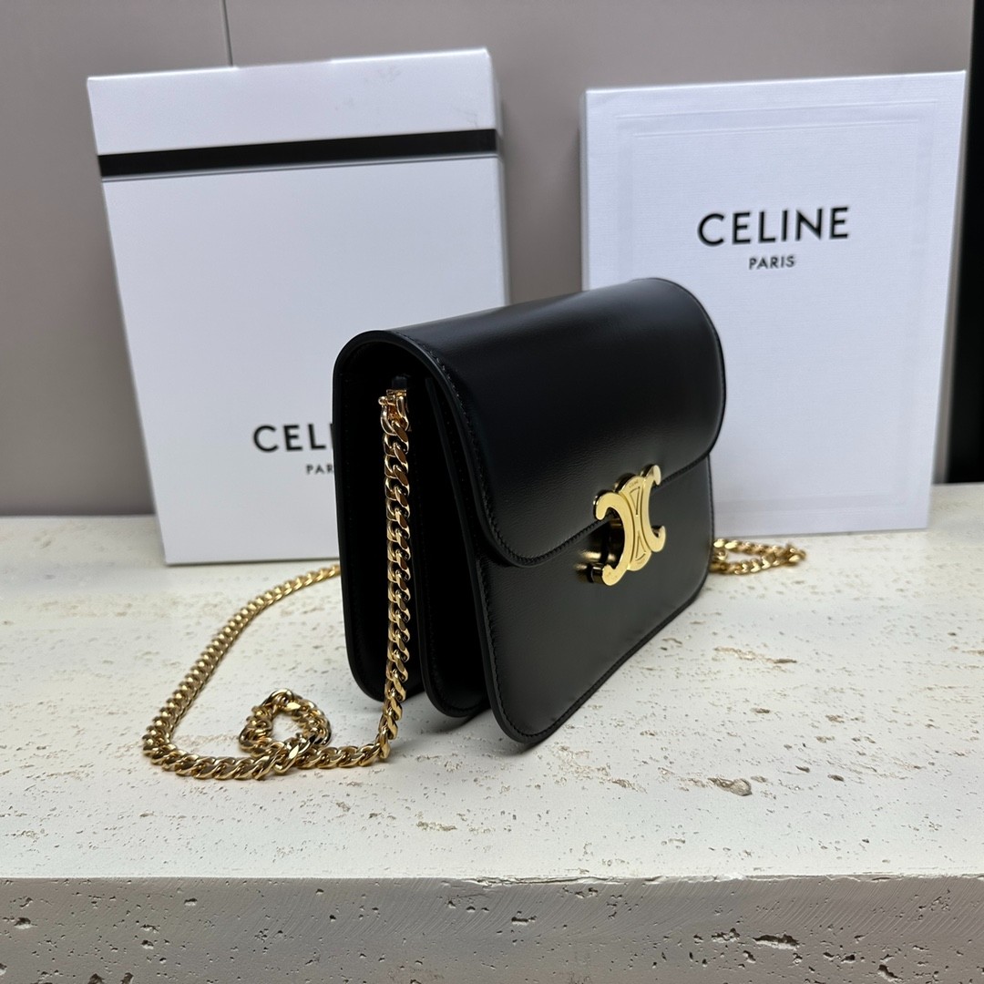 011 83123258 size 20×16×5cm