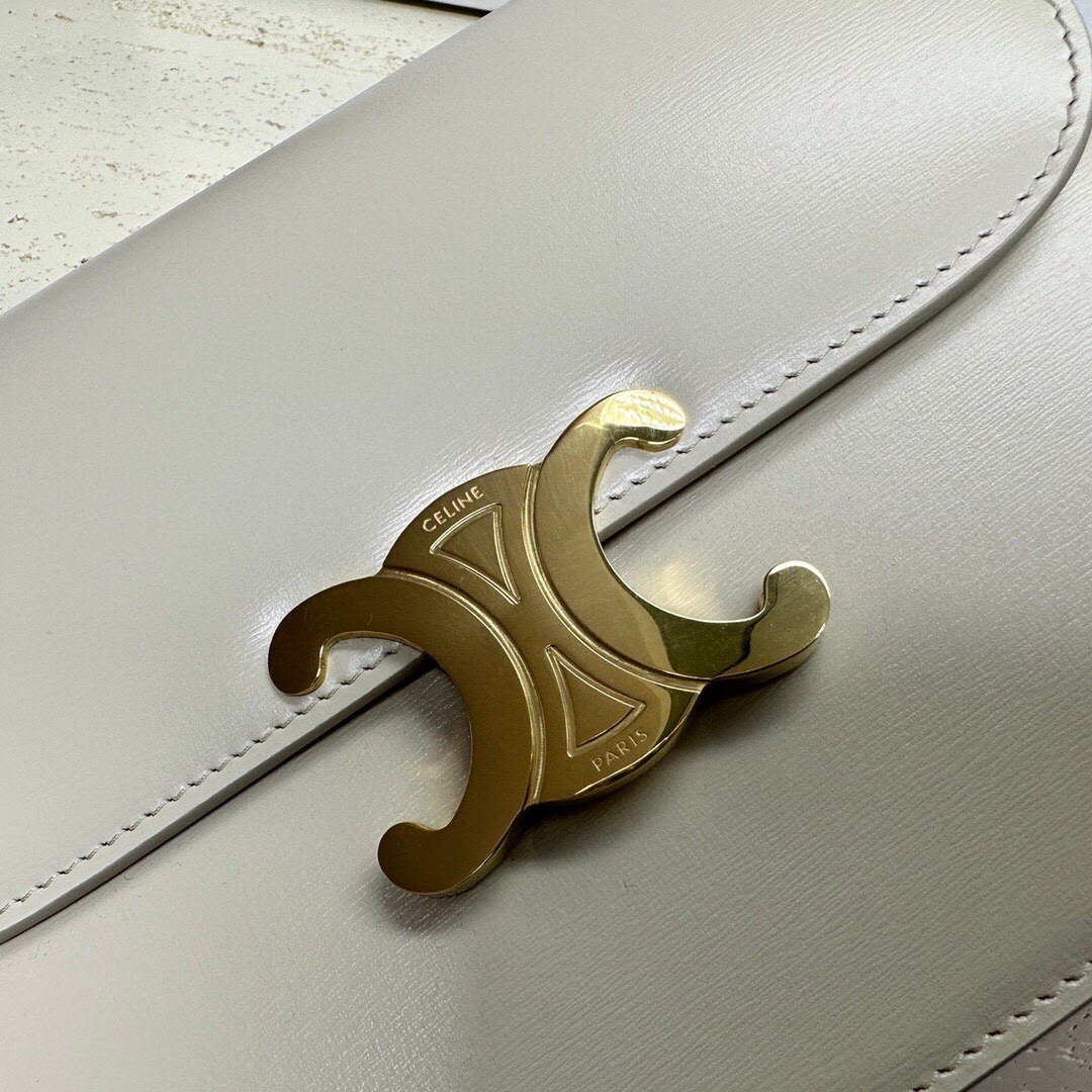 010 83123258 size 20×16×5cm