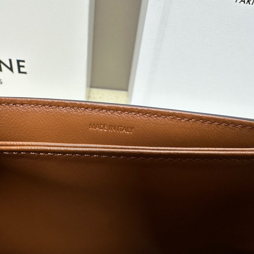 009 85123278 ;95123282 ( size18.5×14×6cm;size22×16.5×7cm)