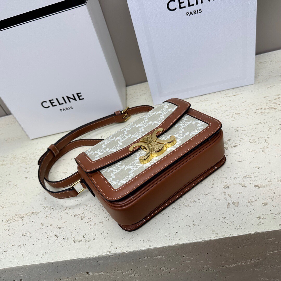 009 85123278 ;95123282 ( size18.5×14×6cm;size22×16.5×7cm)