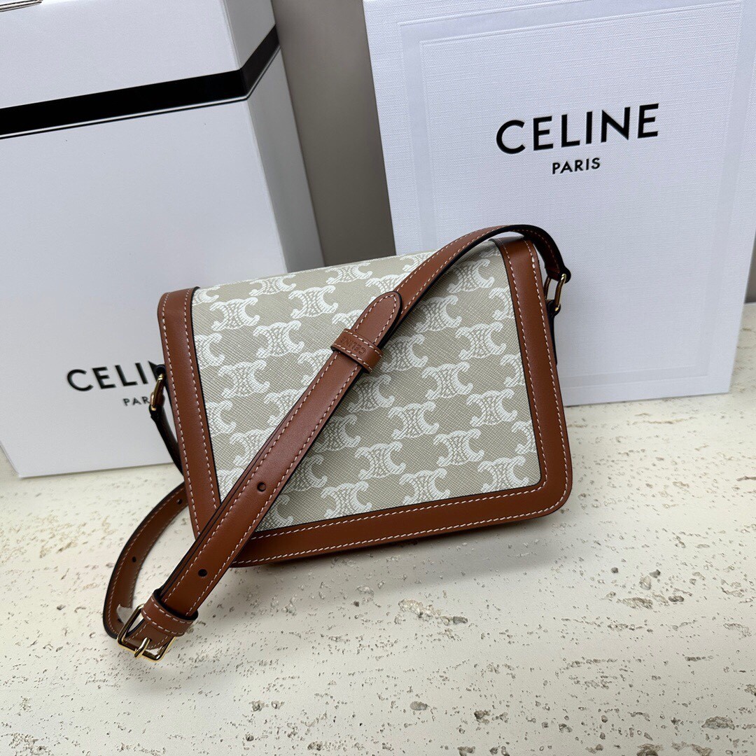 009 85123278 ;95123282 ( size18.5×14×6cm;size22×16.5×7cm)