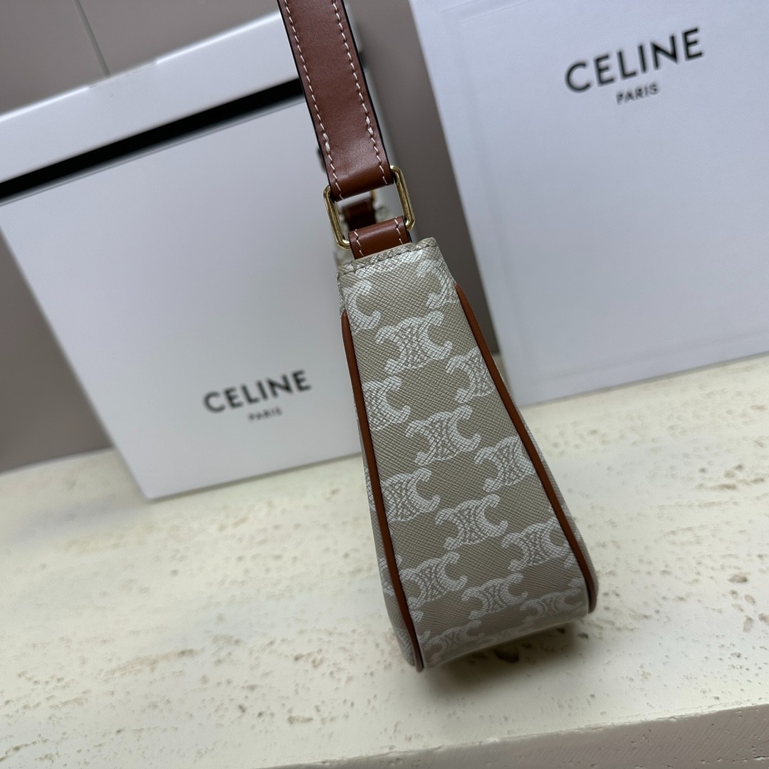 005 50123198 size 25×18×7cm