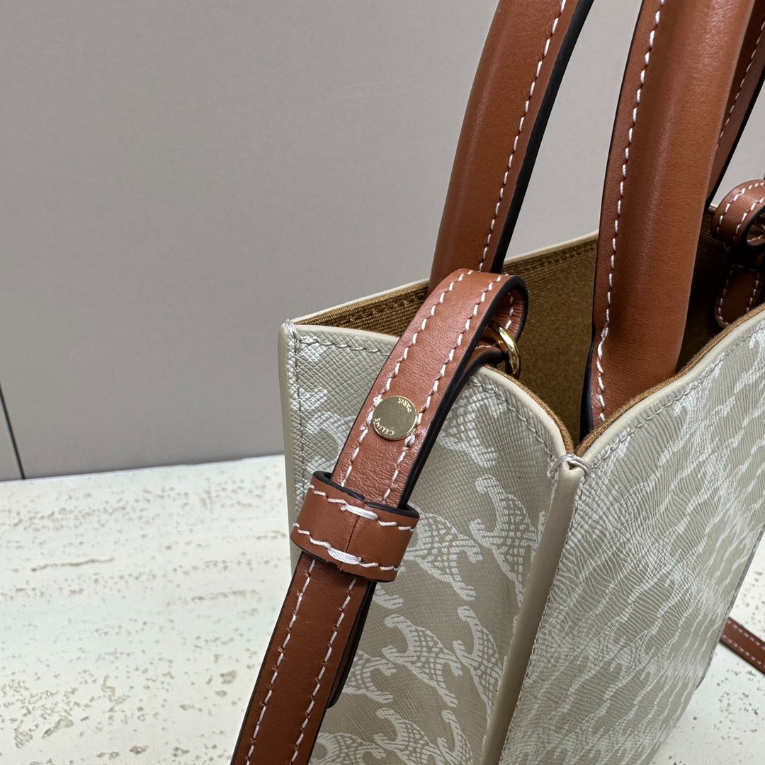 001 58123202 size 20×17×6cm