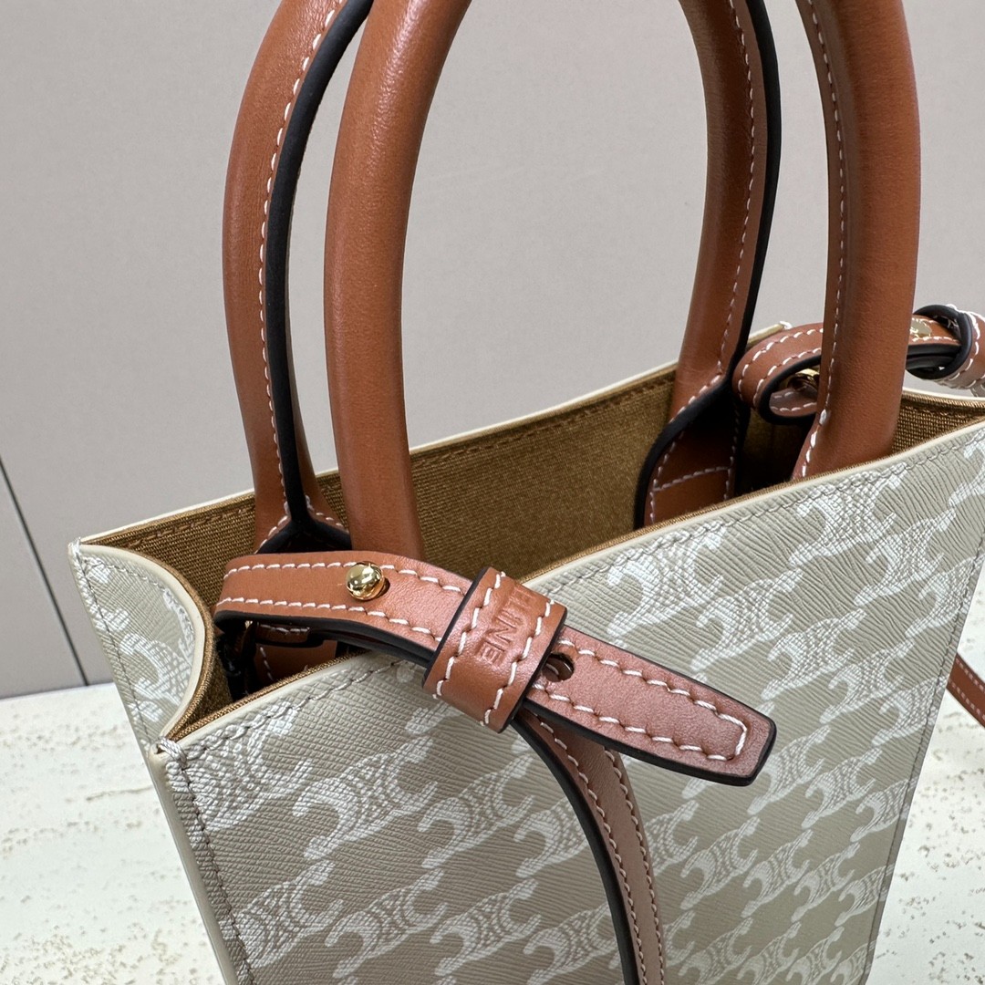 001 58123202 size 20×17×6cm