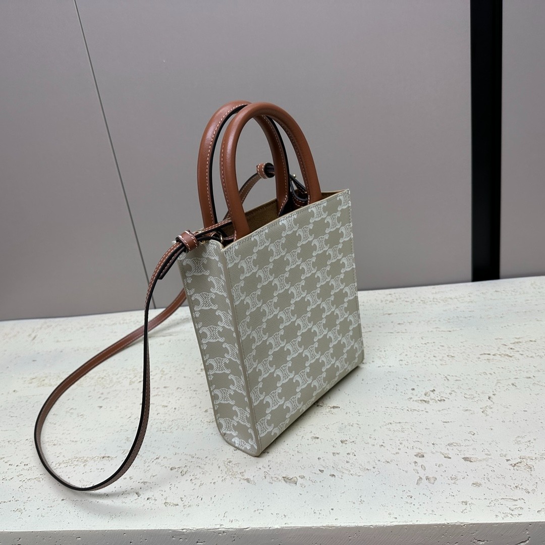 001 58123202 size 20×17×6cm