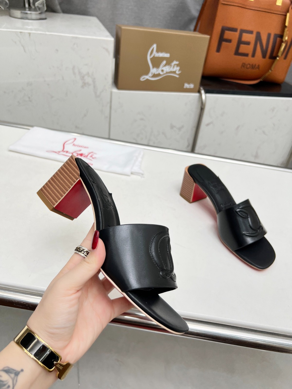 013 24123093 SIZE 35-43