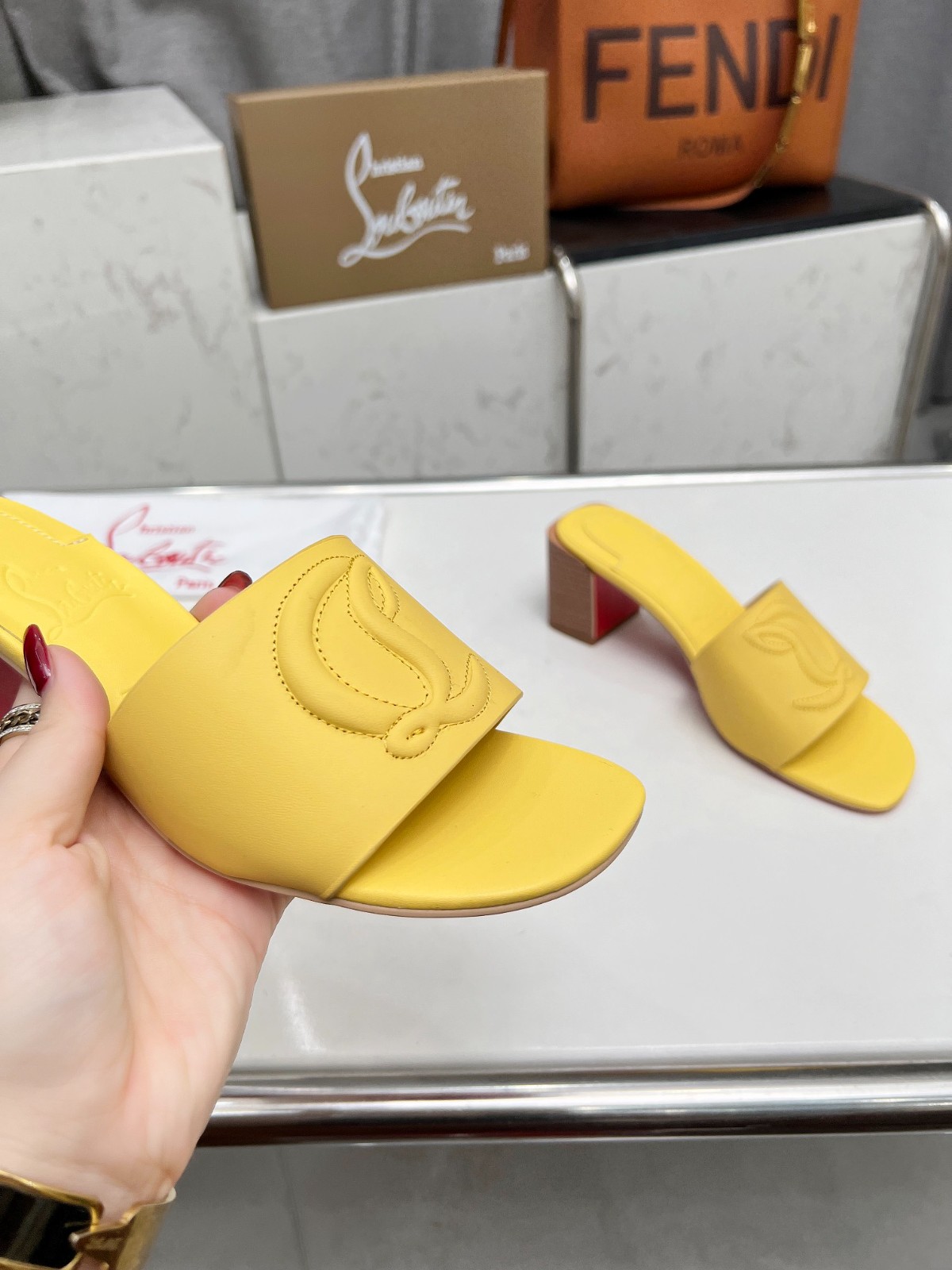 012 24123093 SIZE 35-43