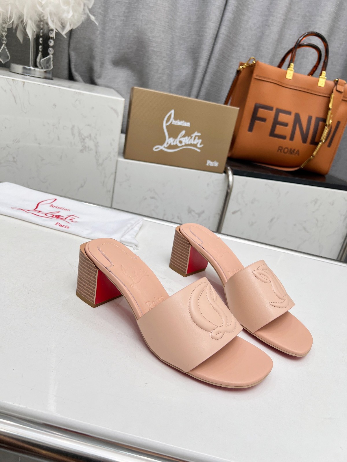 011 24123093 SIZE 35-43