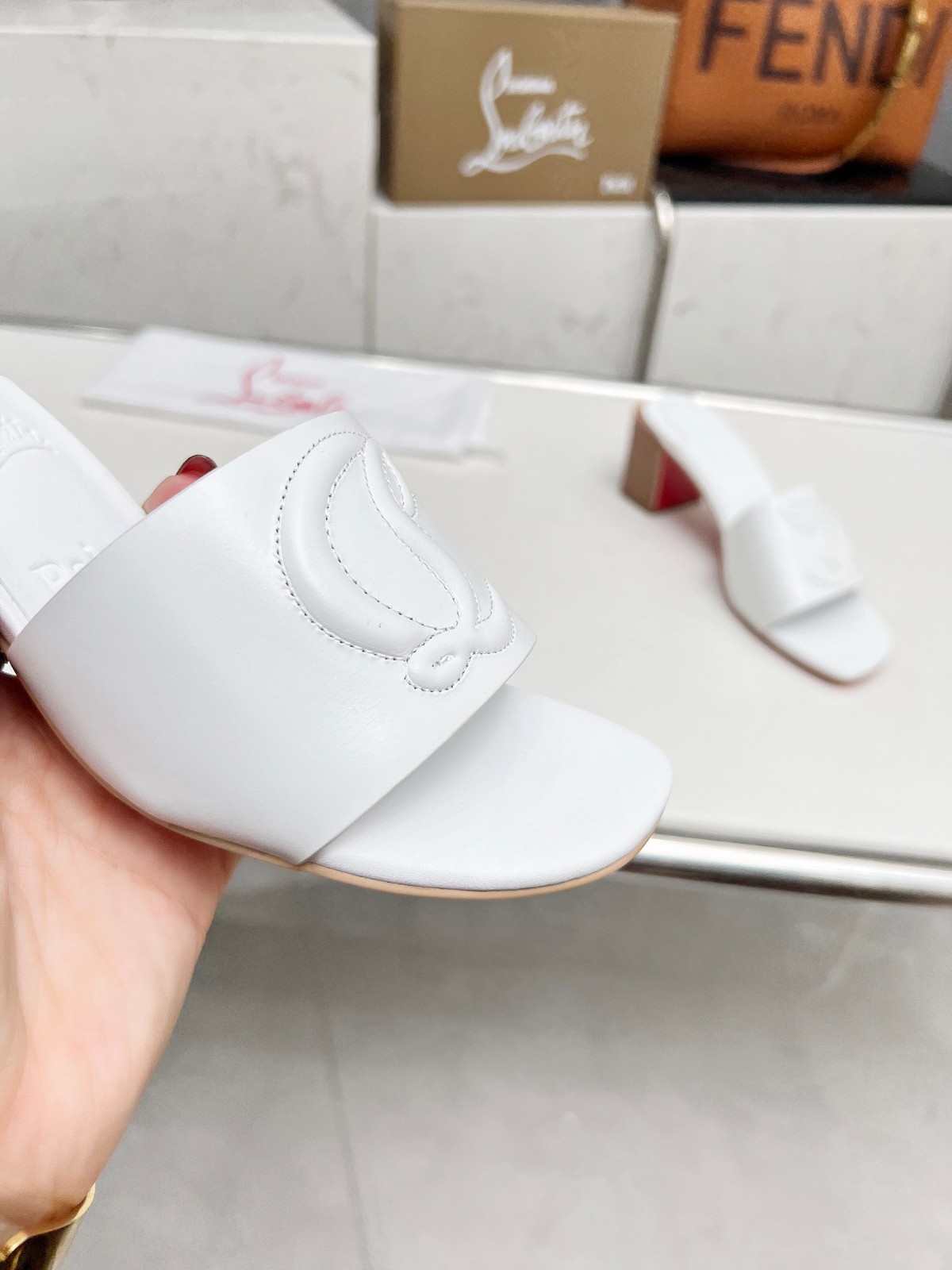 010 24123093 SIZE 35-43