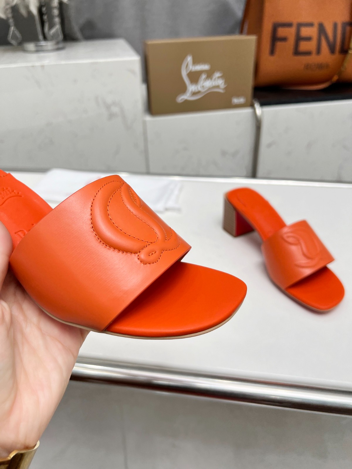 008 24123093 SIZE 35-43