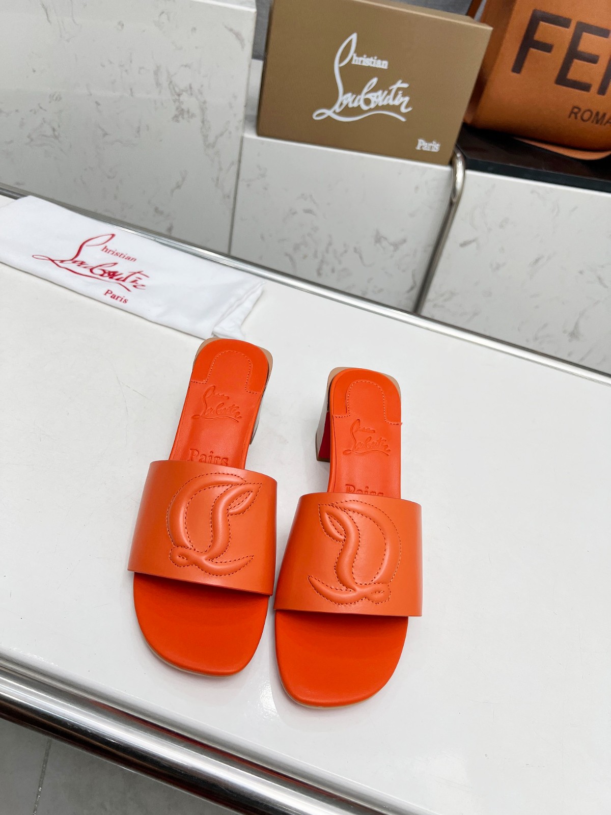 008 24123093 SIZE 35-43