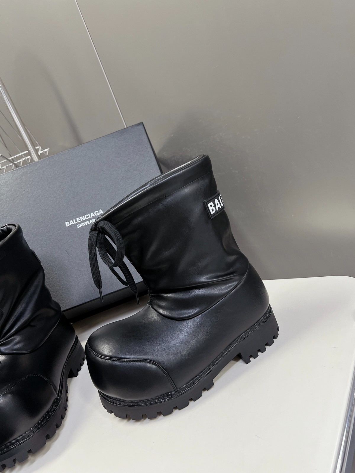 018 50123157 SIZE 35-45