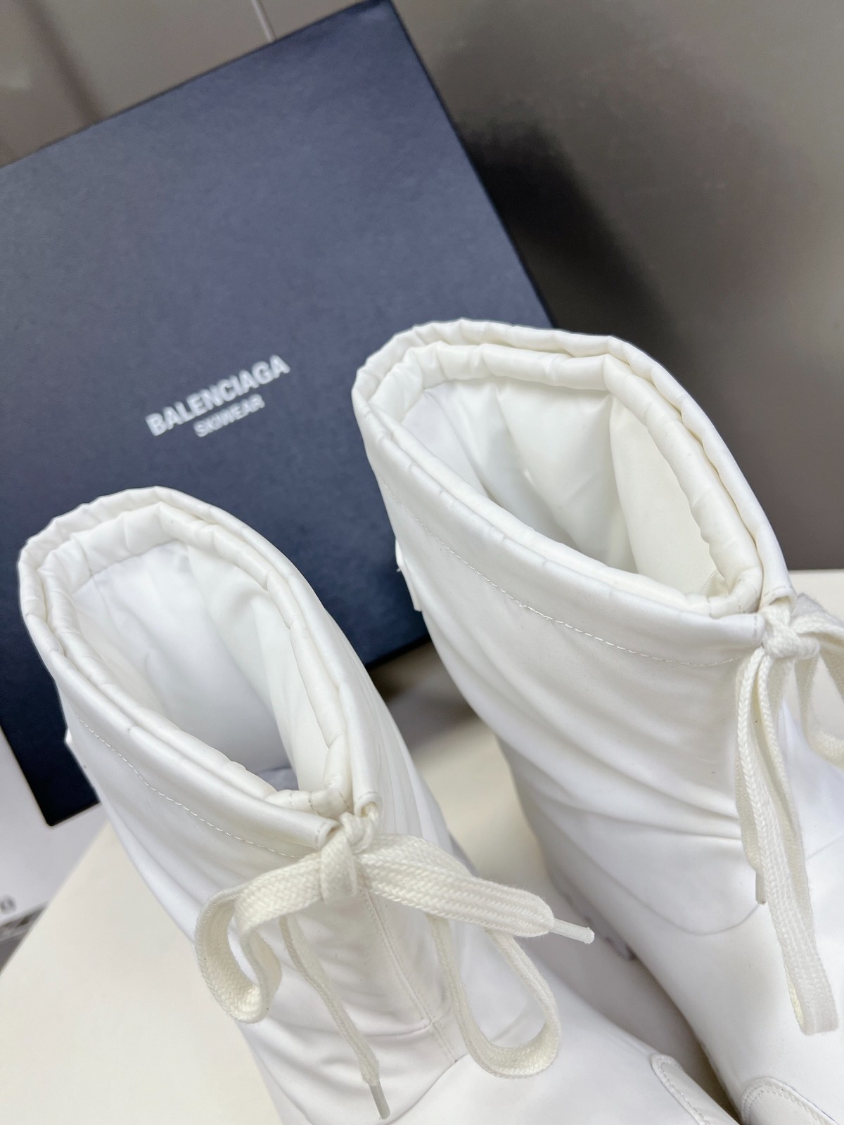 016 50123157 SIZE 35-45