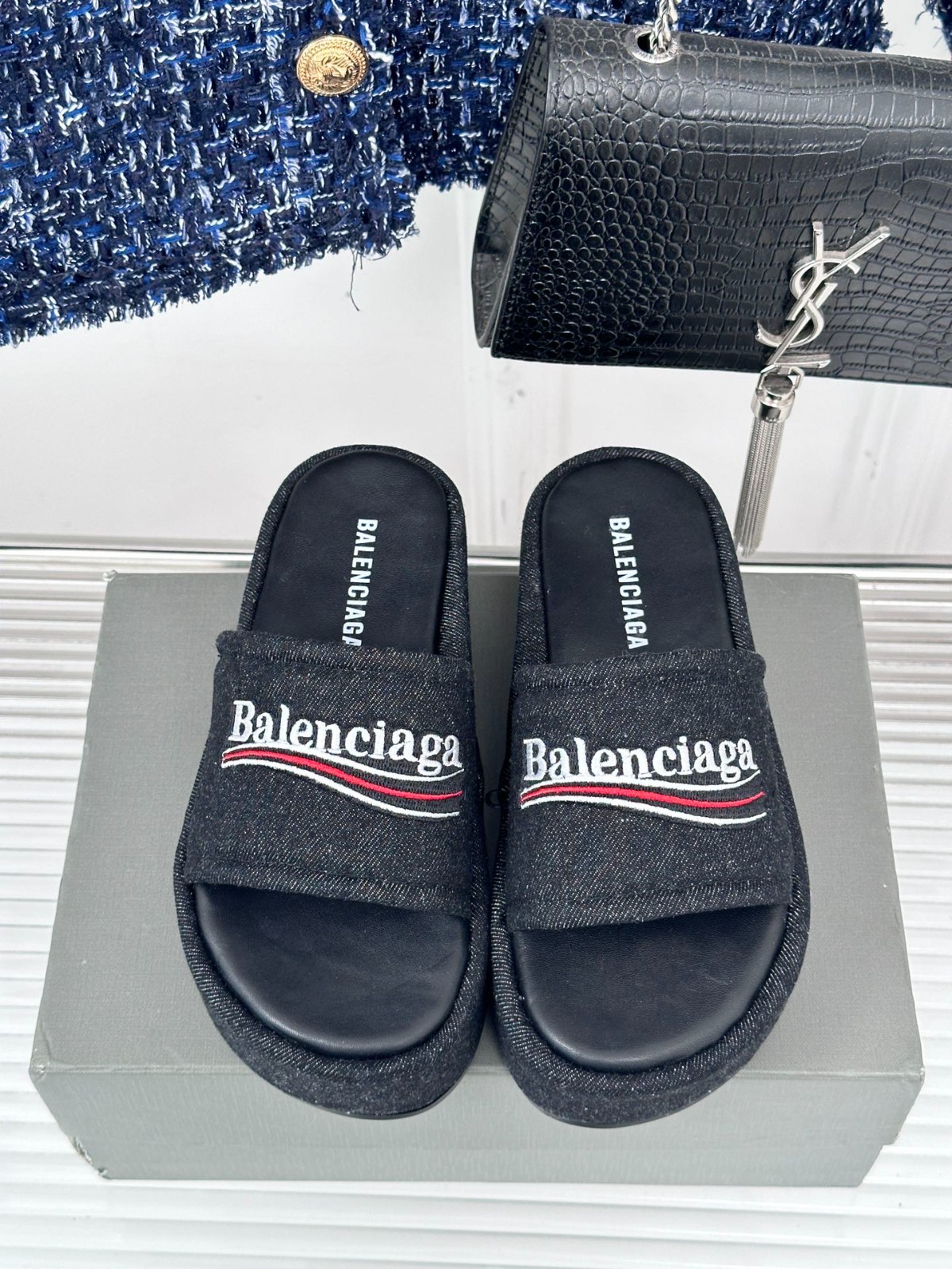 003 26123095 SIZE 35-40