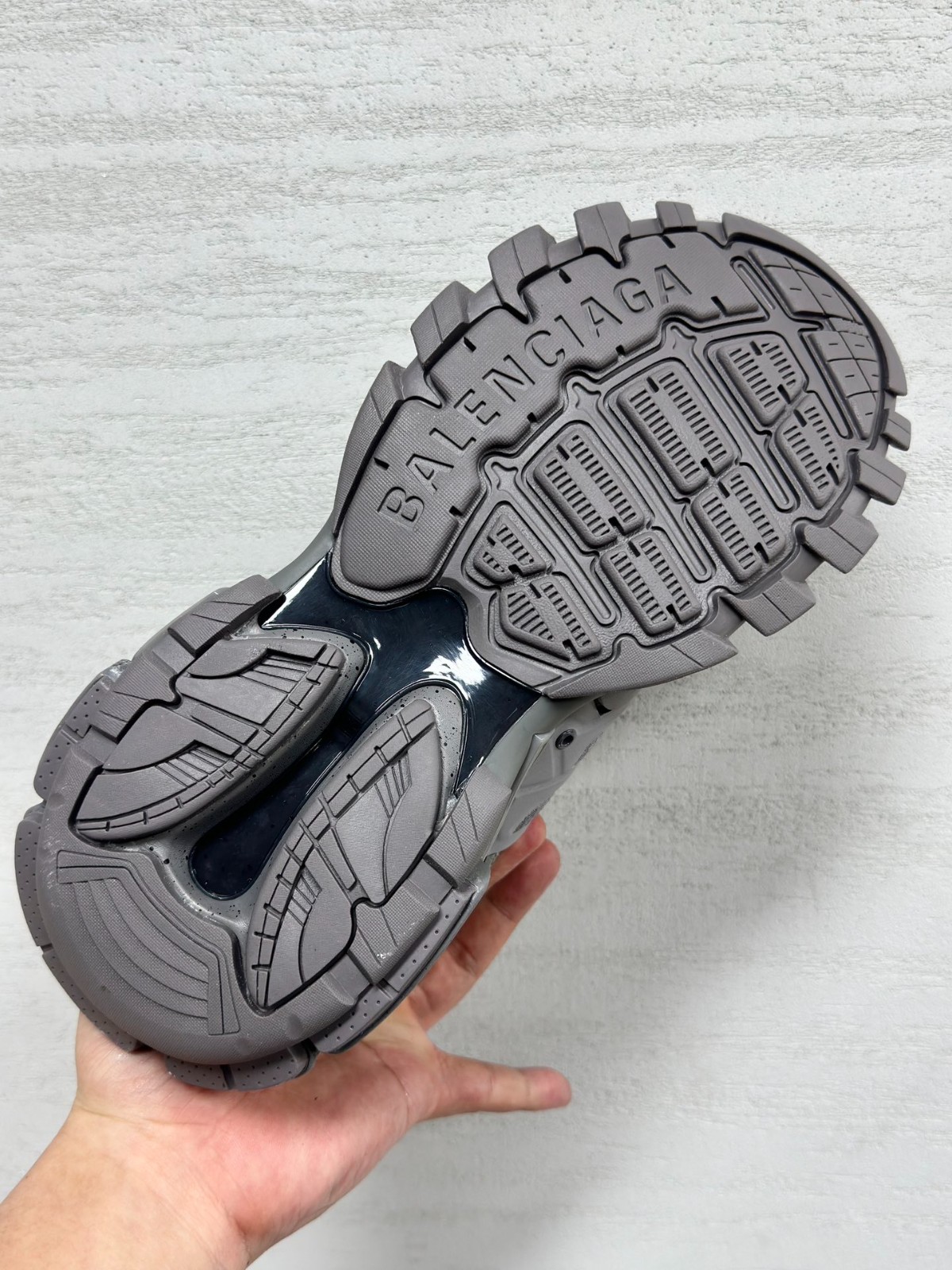 019 42123132 size 35-46