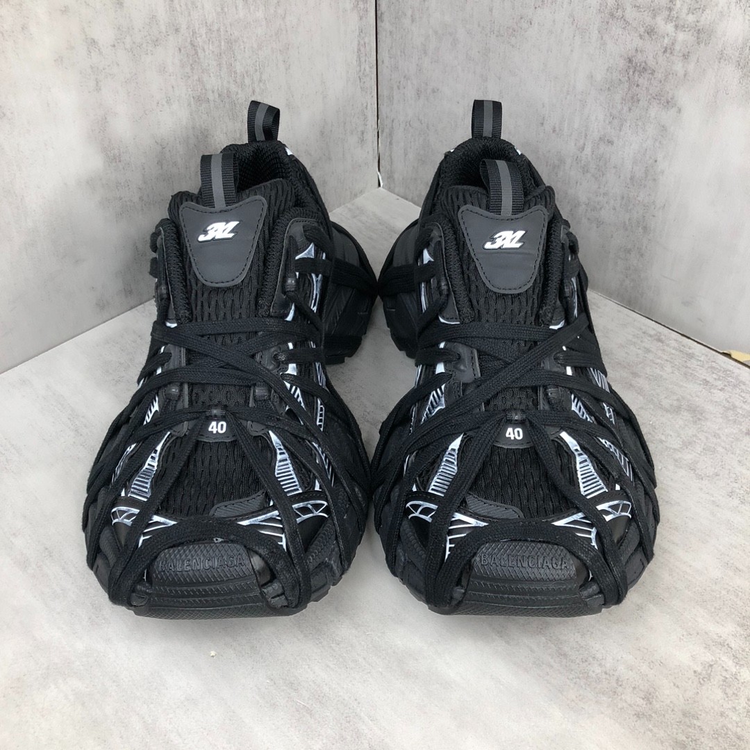 011 55123196 size 35-46