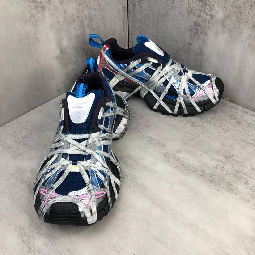 007 55123196 size 35-46