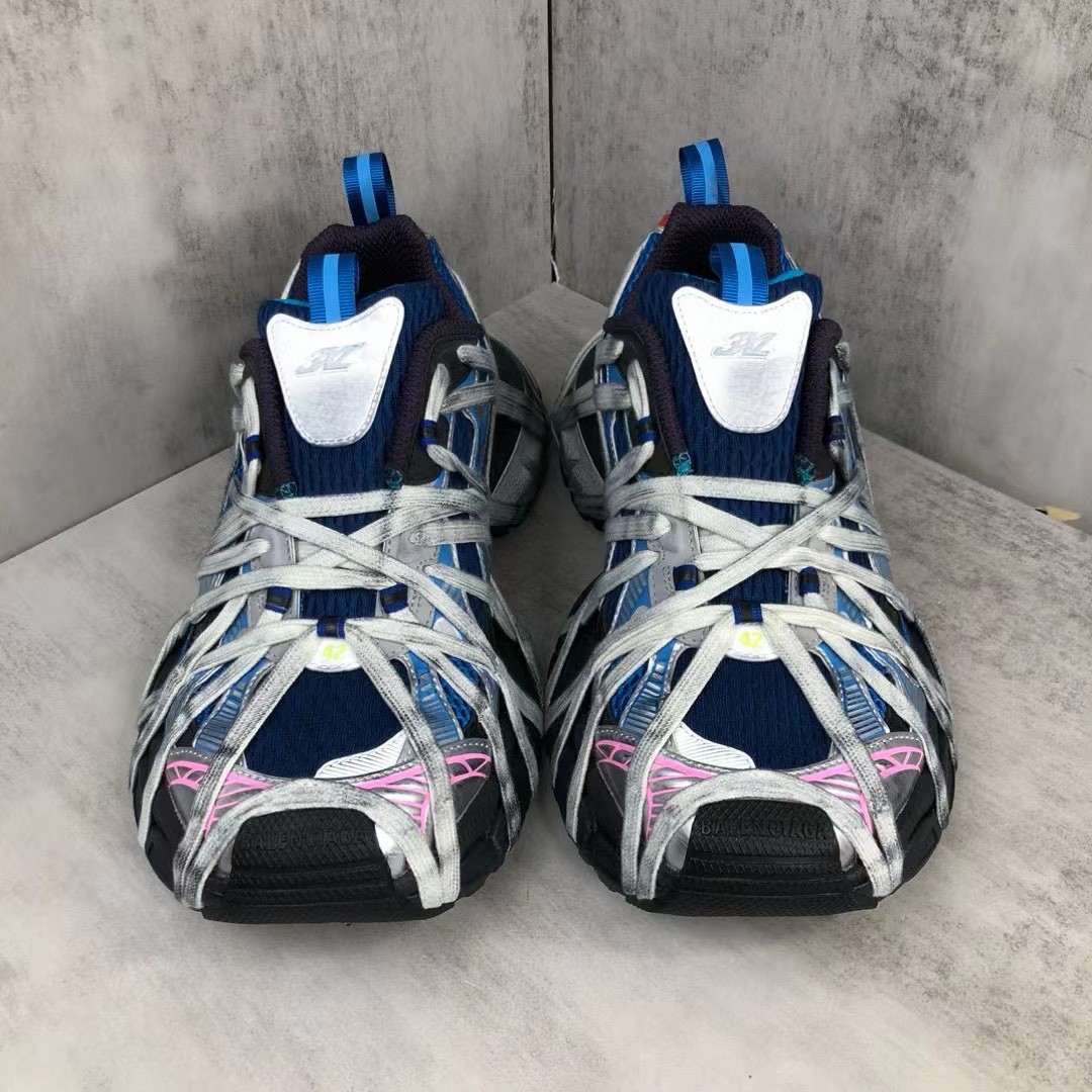 007 55123196 size 35-46
