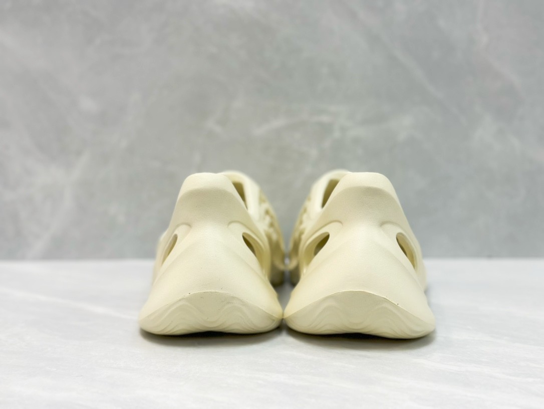 031 13123065 size 36-47
