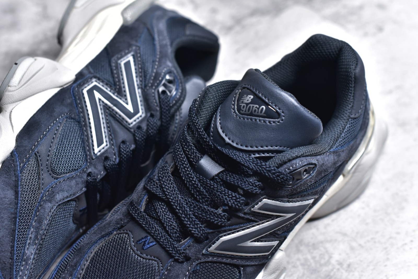010 24123090 size 36-45