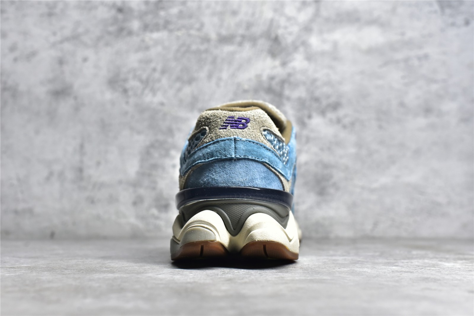 007 24123090 size 36-45