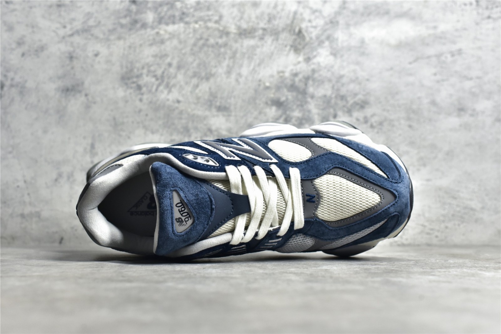 004 24123090 size 36-45
