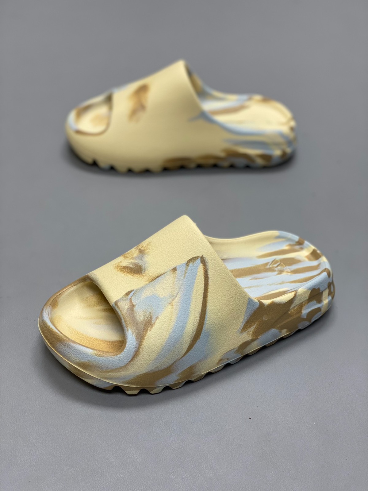 003 12123089 size 36-47