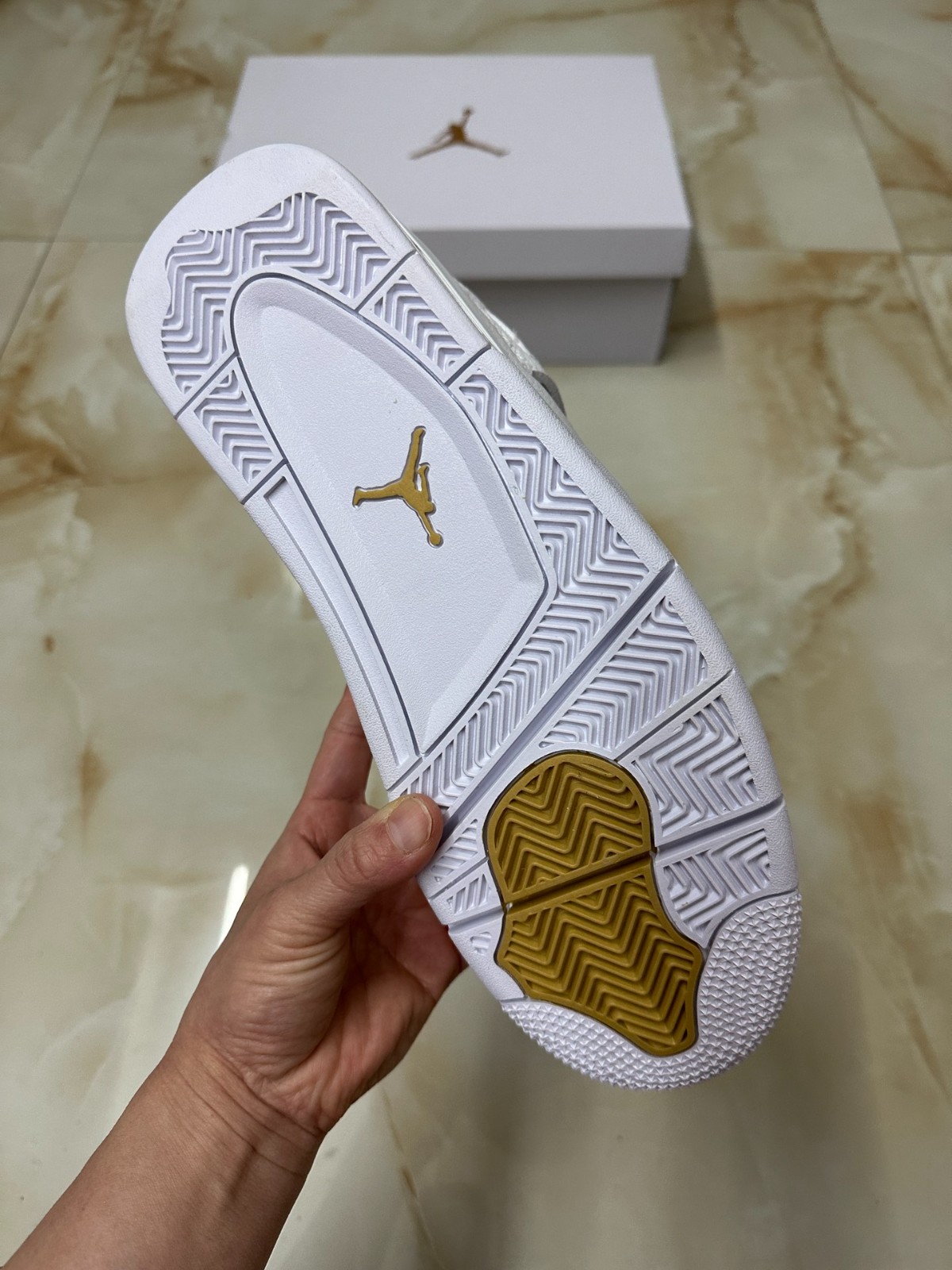 015 32123142 size 40-47.5
