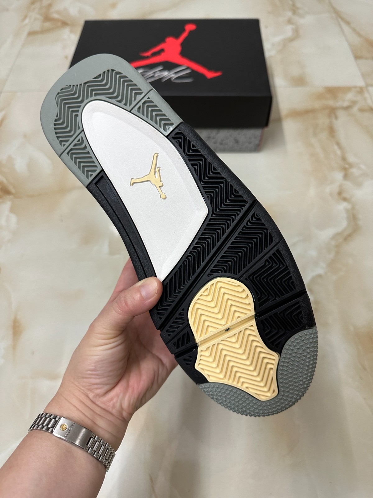 004 32123142 size 40-47.5