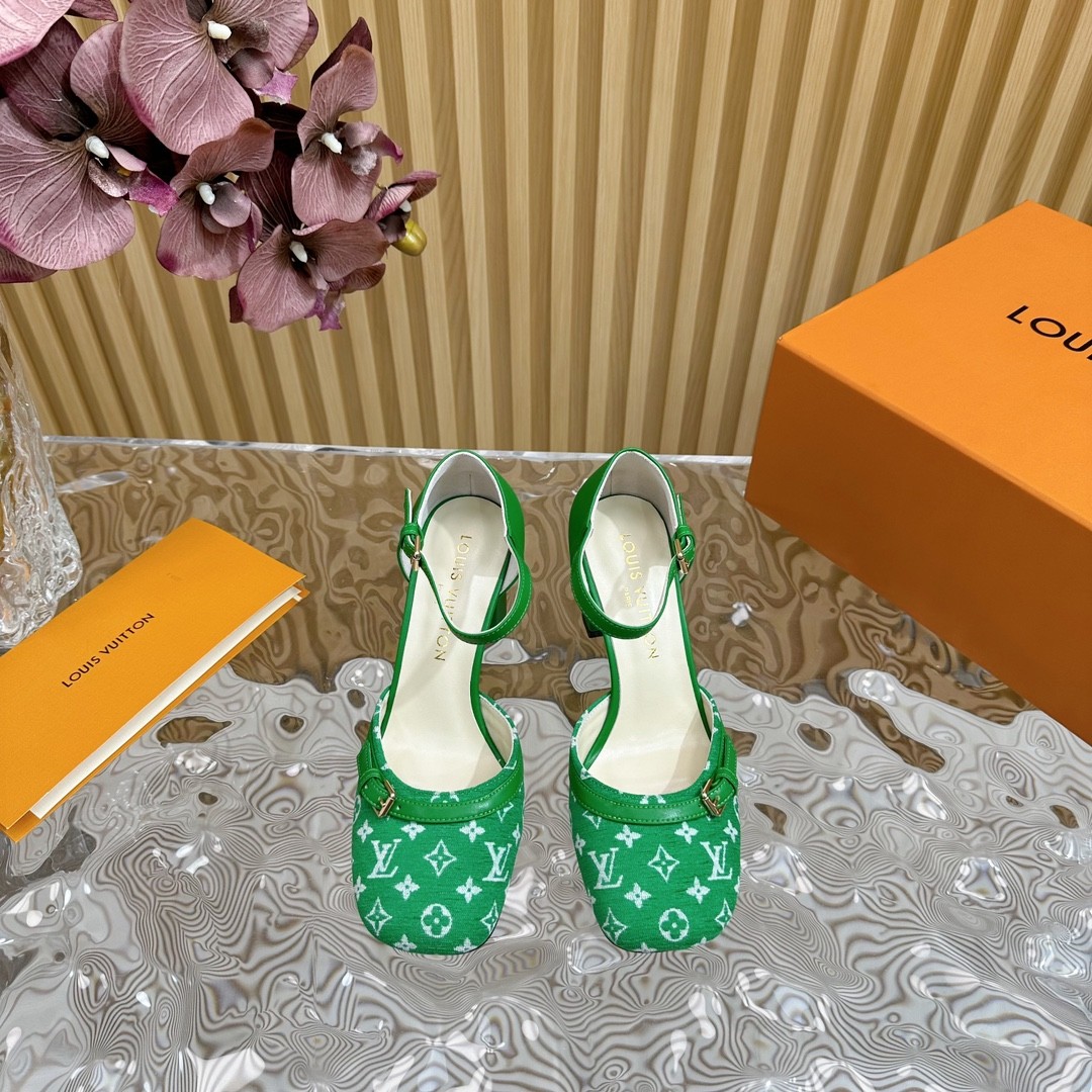 051 33123152 size 34-42