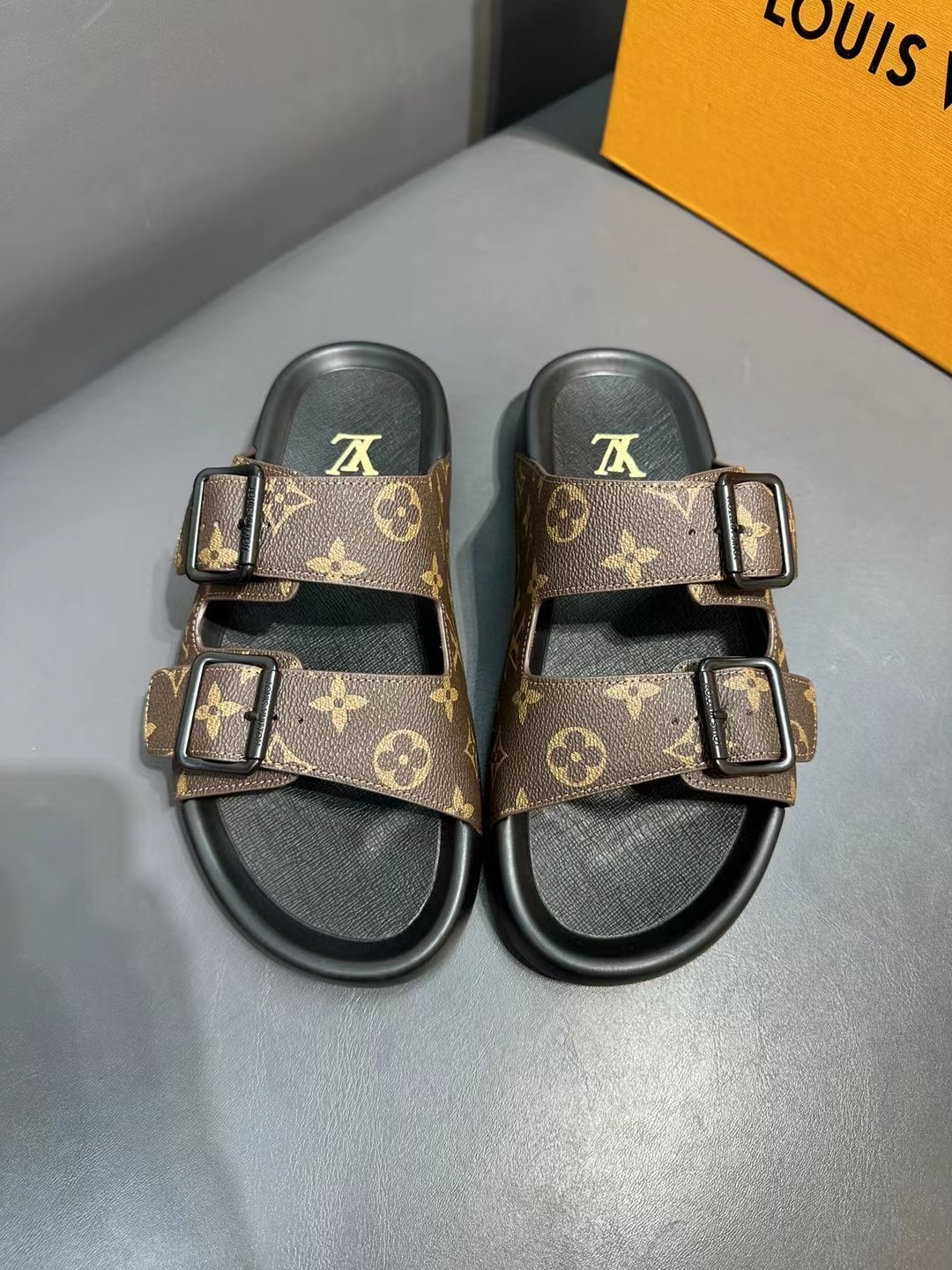 041 22123122 size 38-45