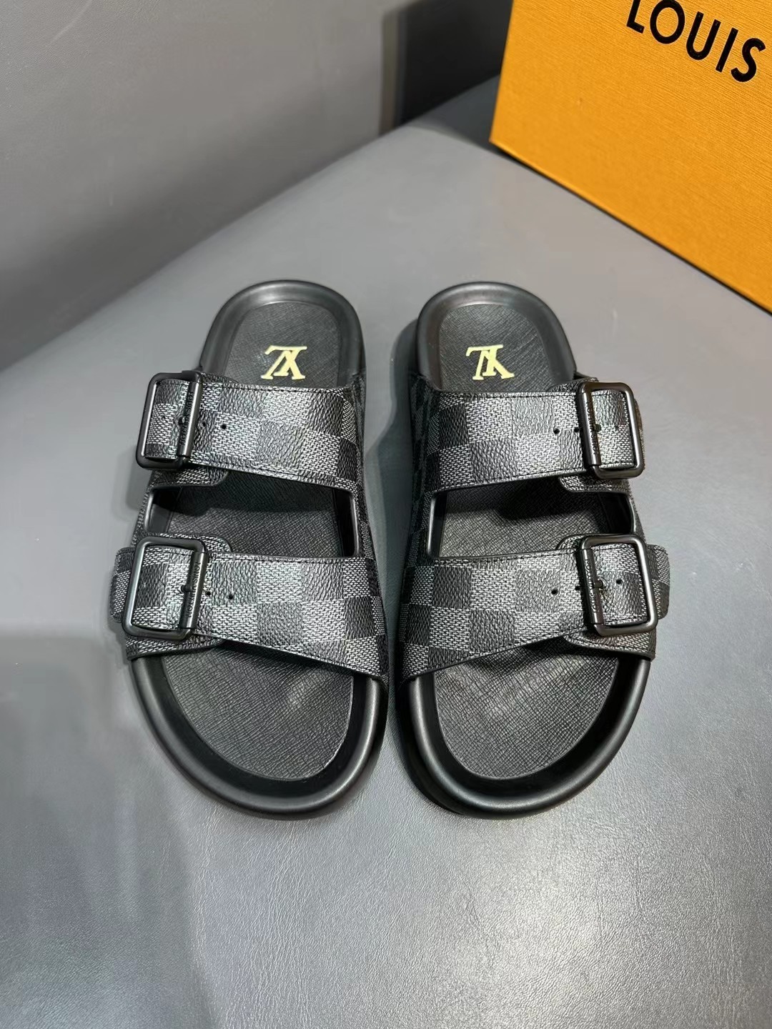 040 22123122 size 38-45