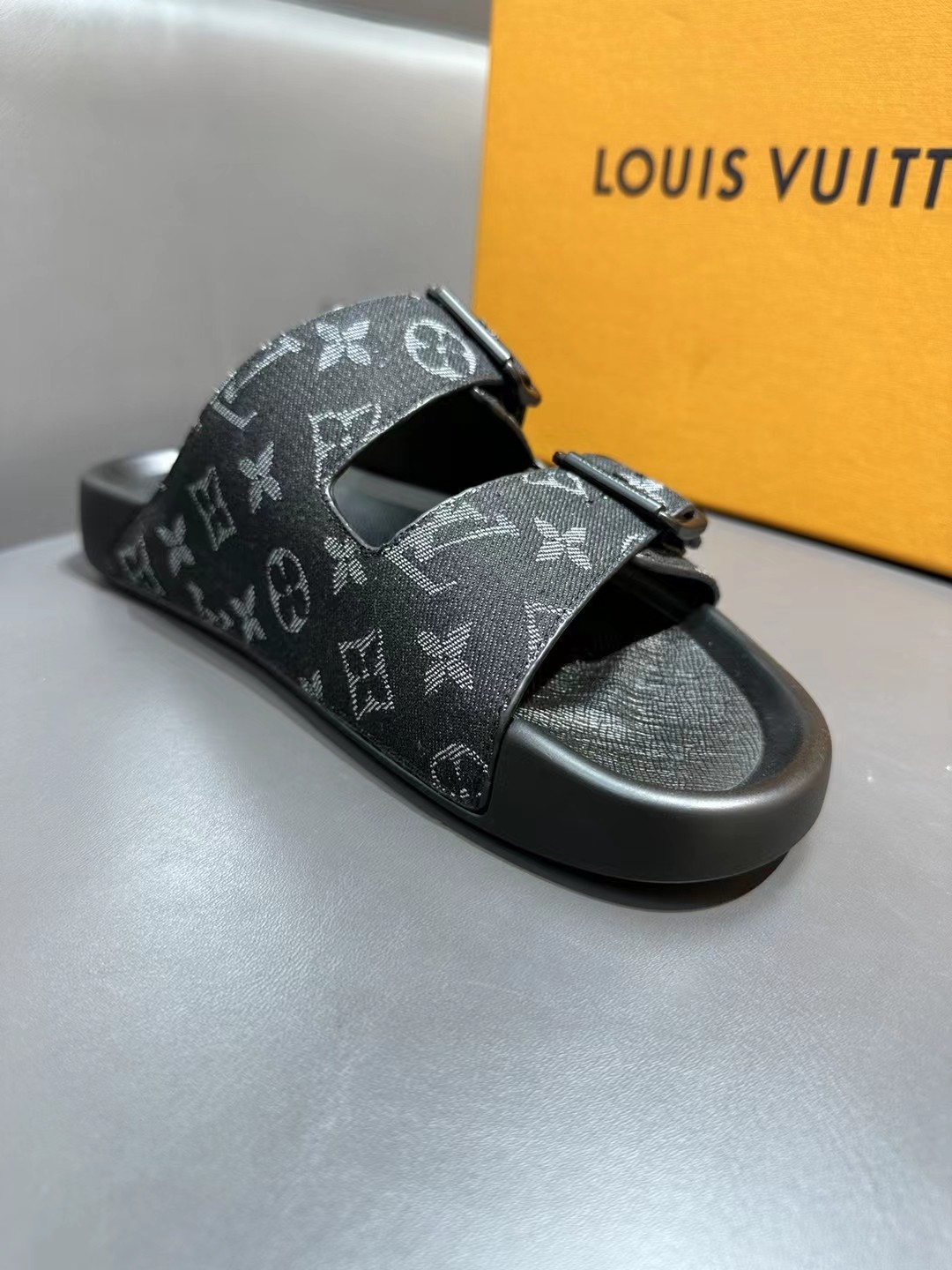 034 22123122 size 38-45
