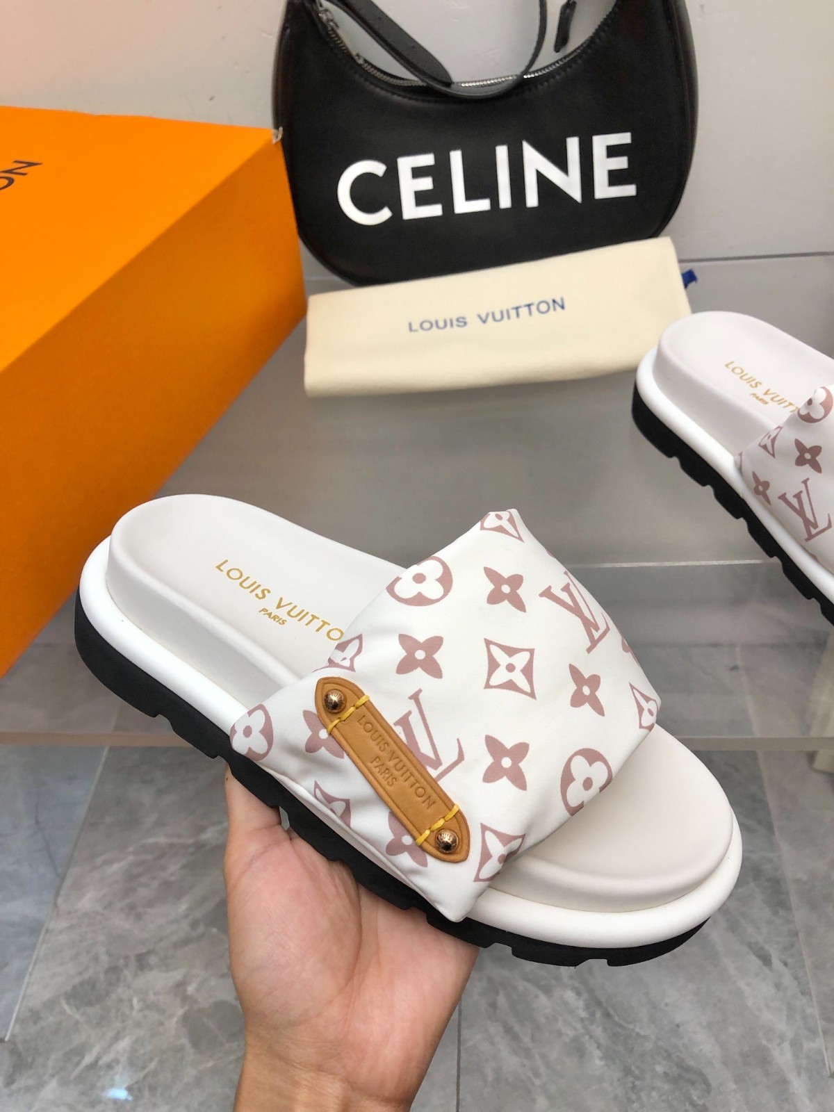 032 24123124 size35-46