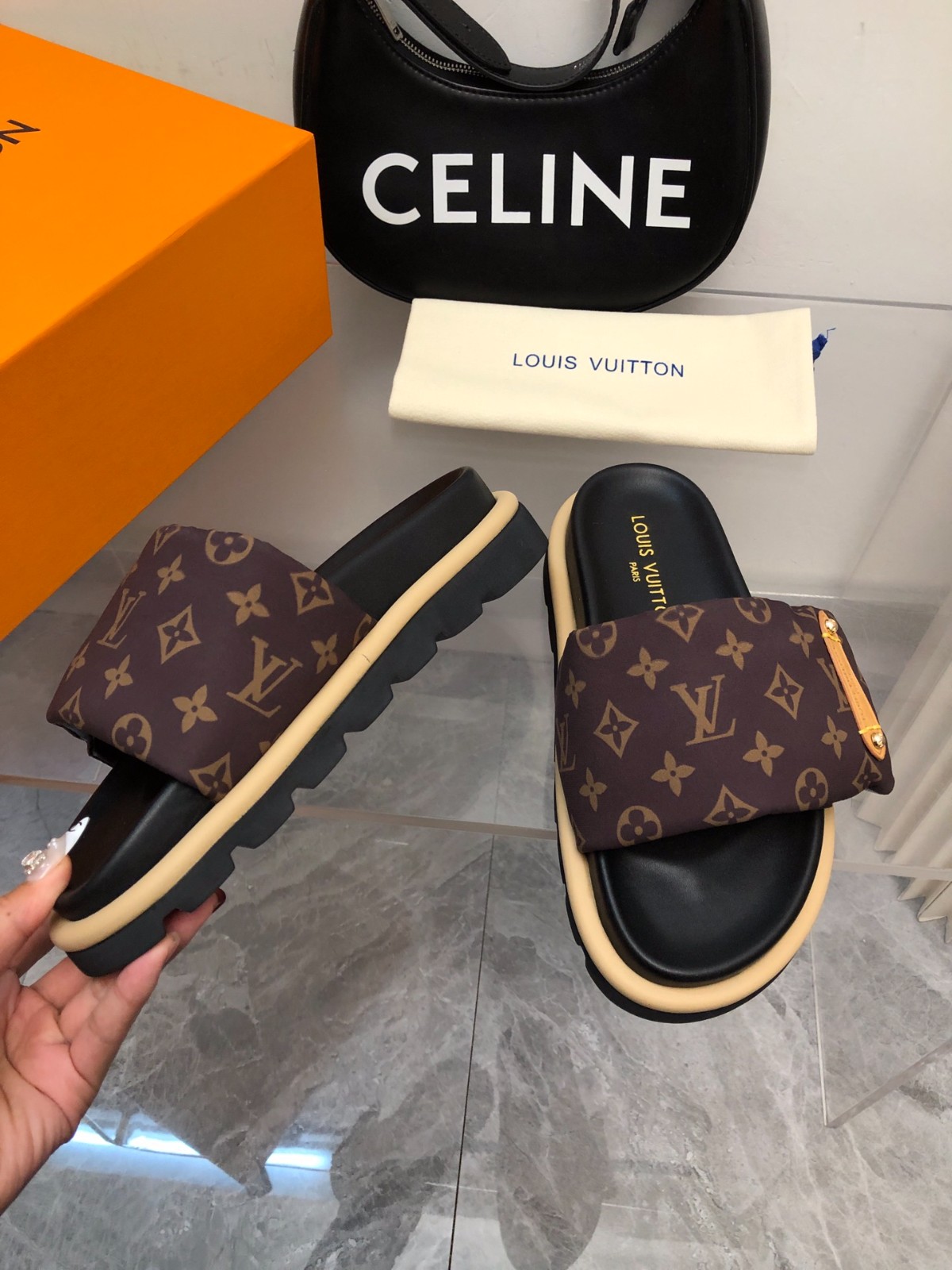031 24123124 size35-46