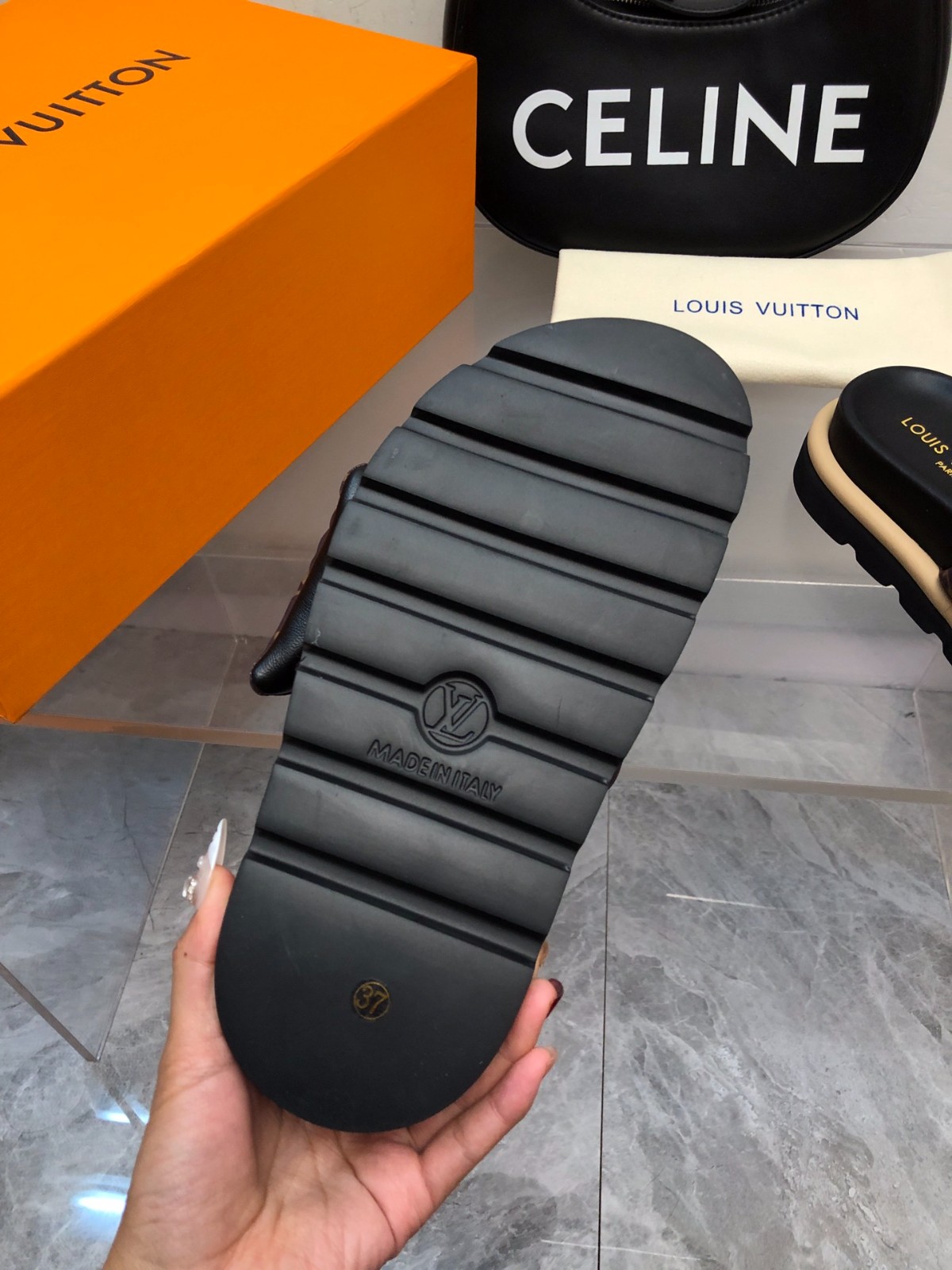 031 24123124 size35-46
