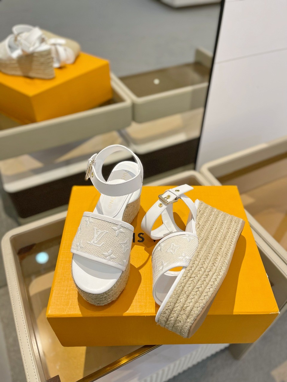011 39123128 size 34-42