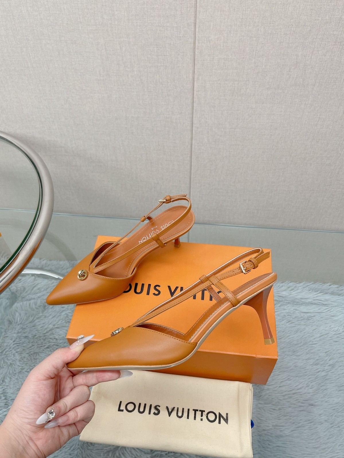 004 33123145 size 35-42