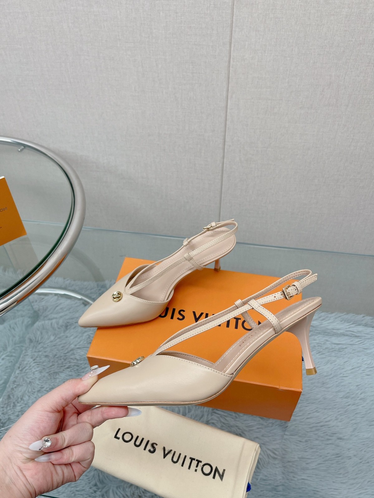 003 33123145 size 35-42