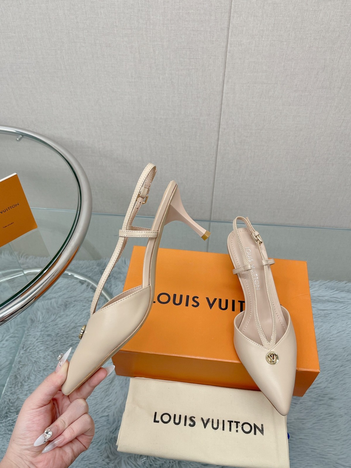 003 33123145 size 35-42