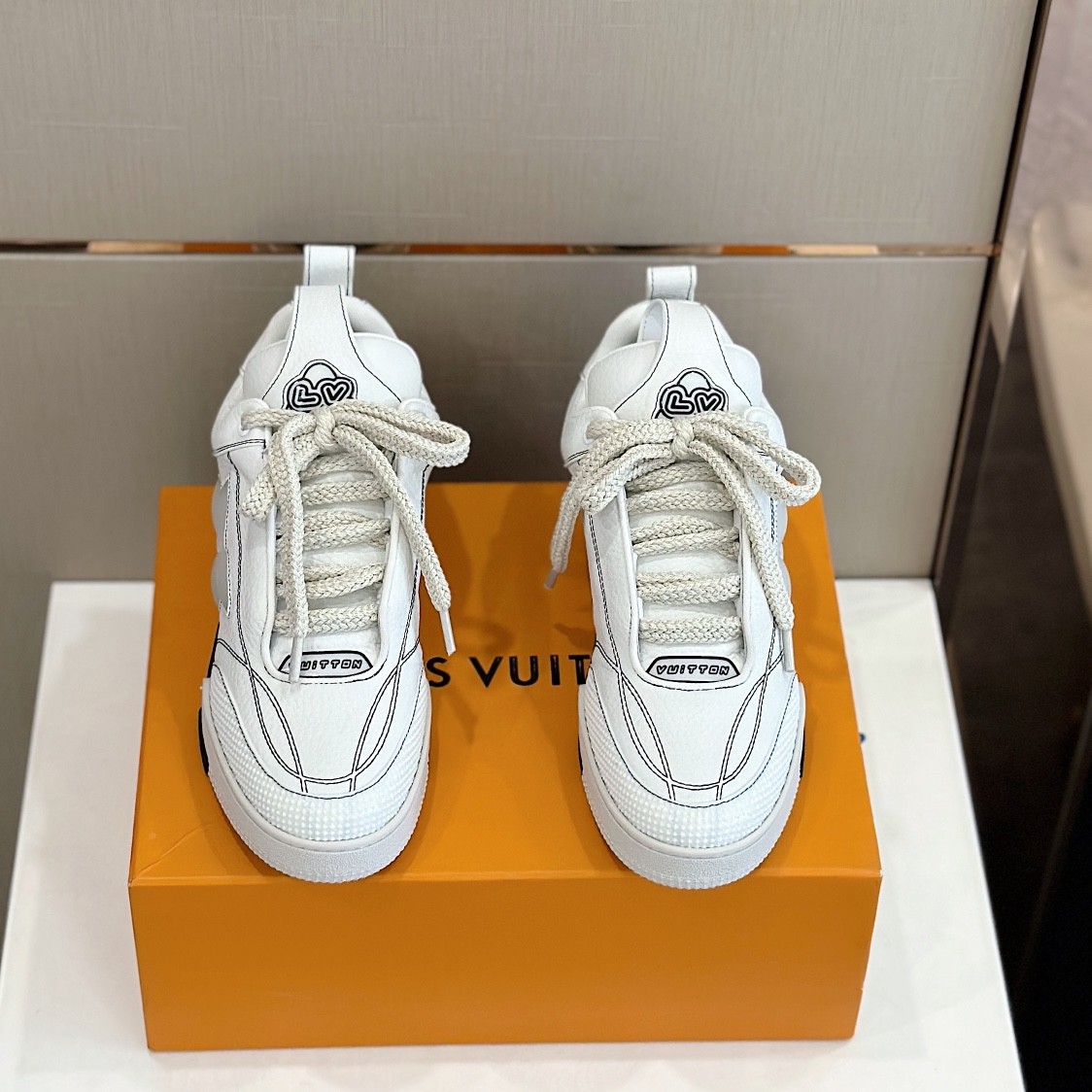 063 46123178 size 38-45
